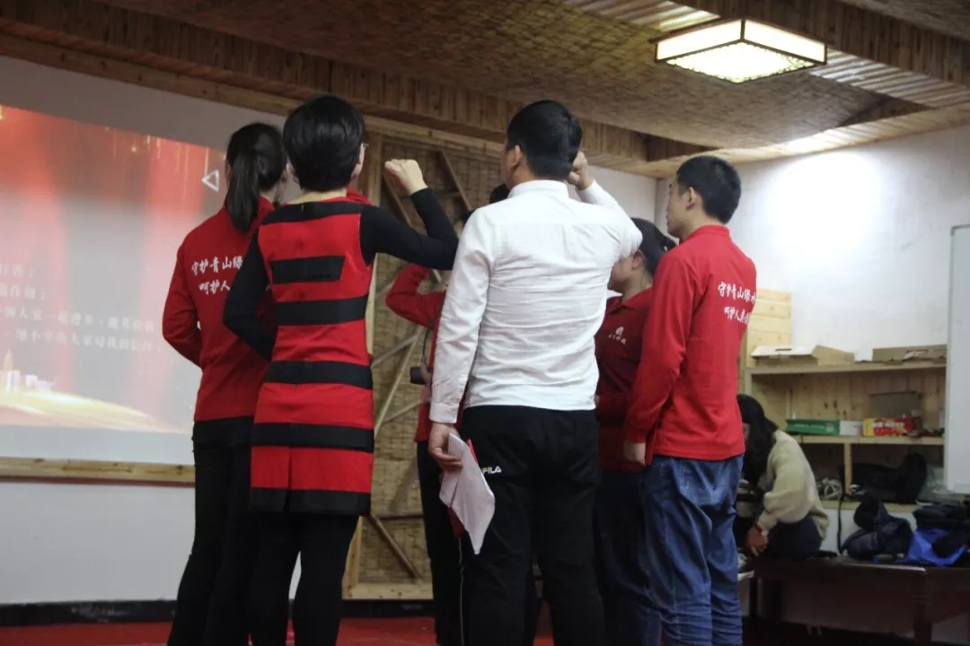 226���A�ܣ�ֻ��˿̛_�������w�����ㆢ������